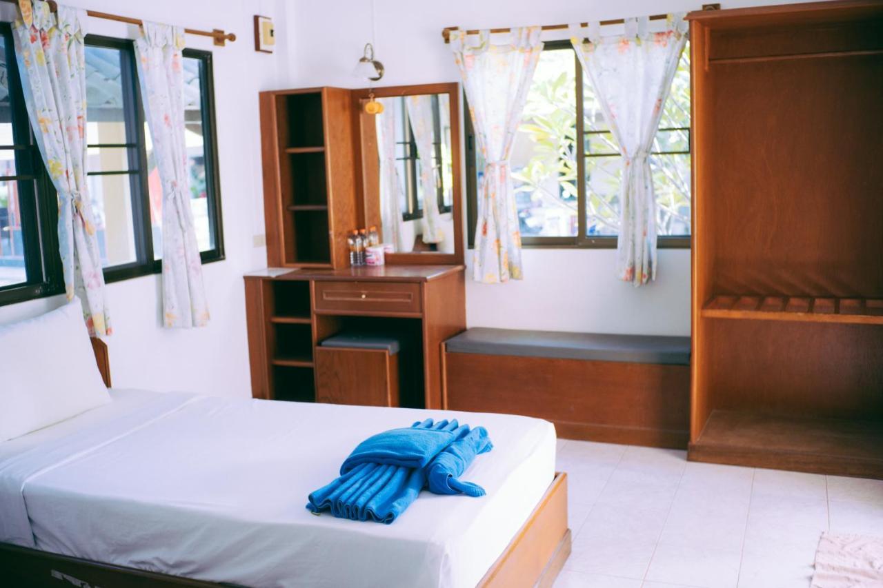Hotel Amity Beach Maret