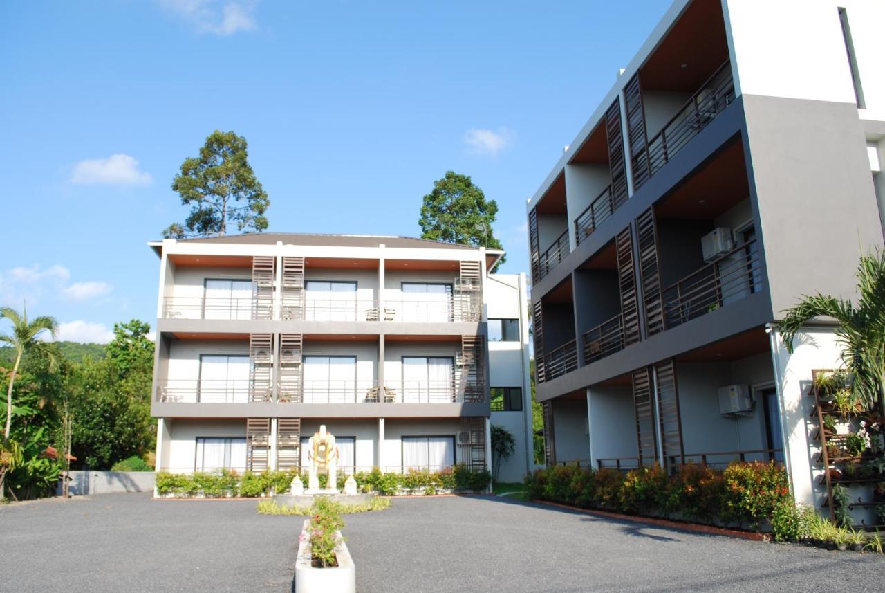 Baan Plaai Ngam Hotel 2*