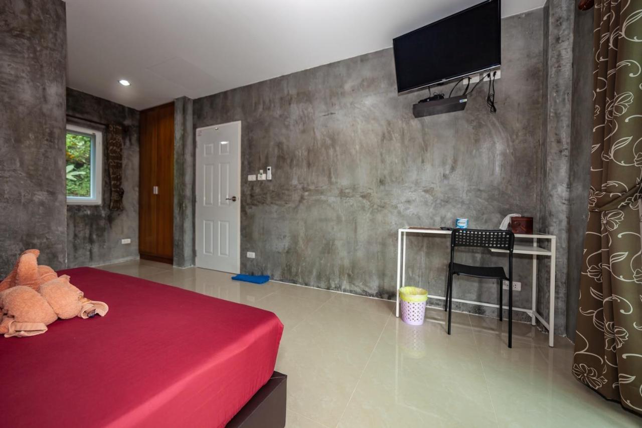 Maenam Hotel Mae Nam