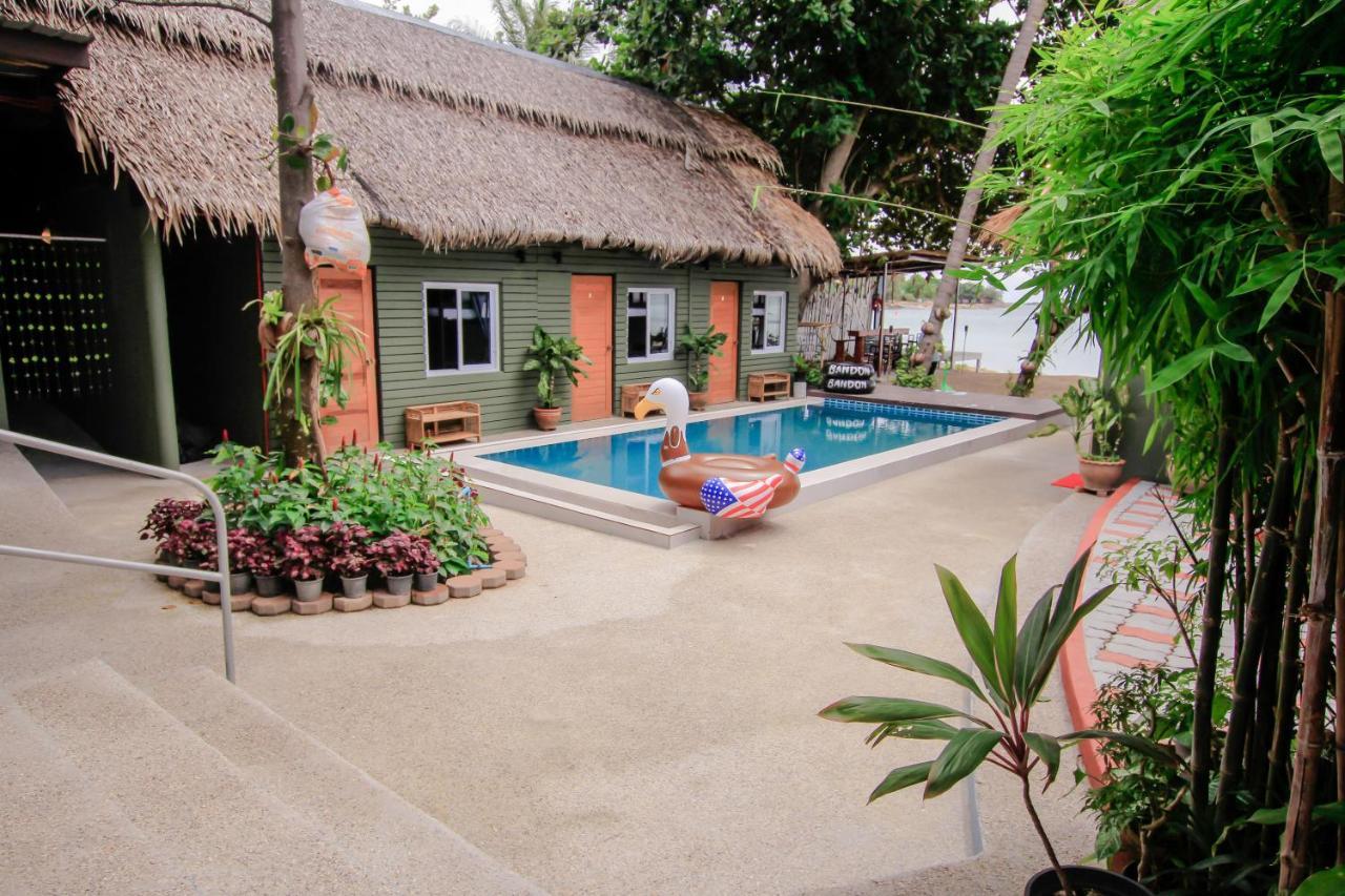Bandon Bar & (adults Only) Hostel Lamai Beach (Koh Samui)