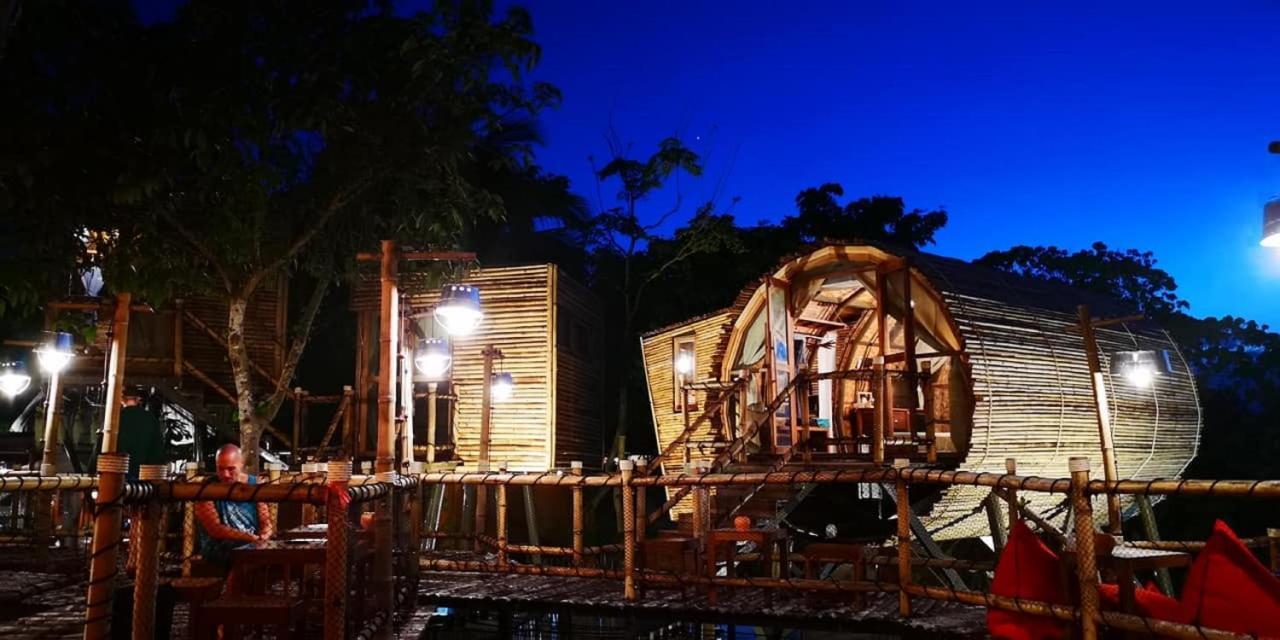 Hotel The Mud Bamboo Cafe And Beds