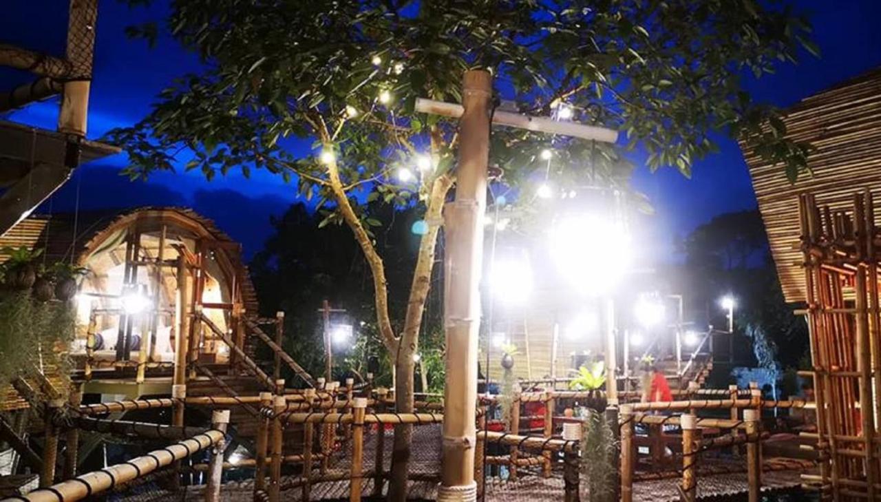 The Mud Bamboo Cafe And Beds 2* Ban Bang Po