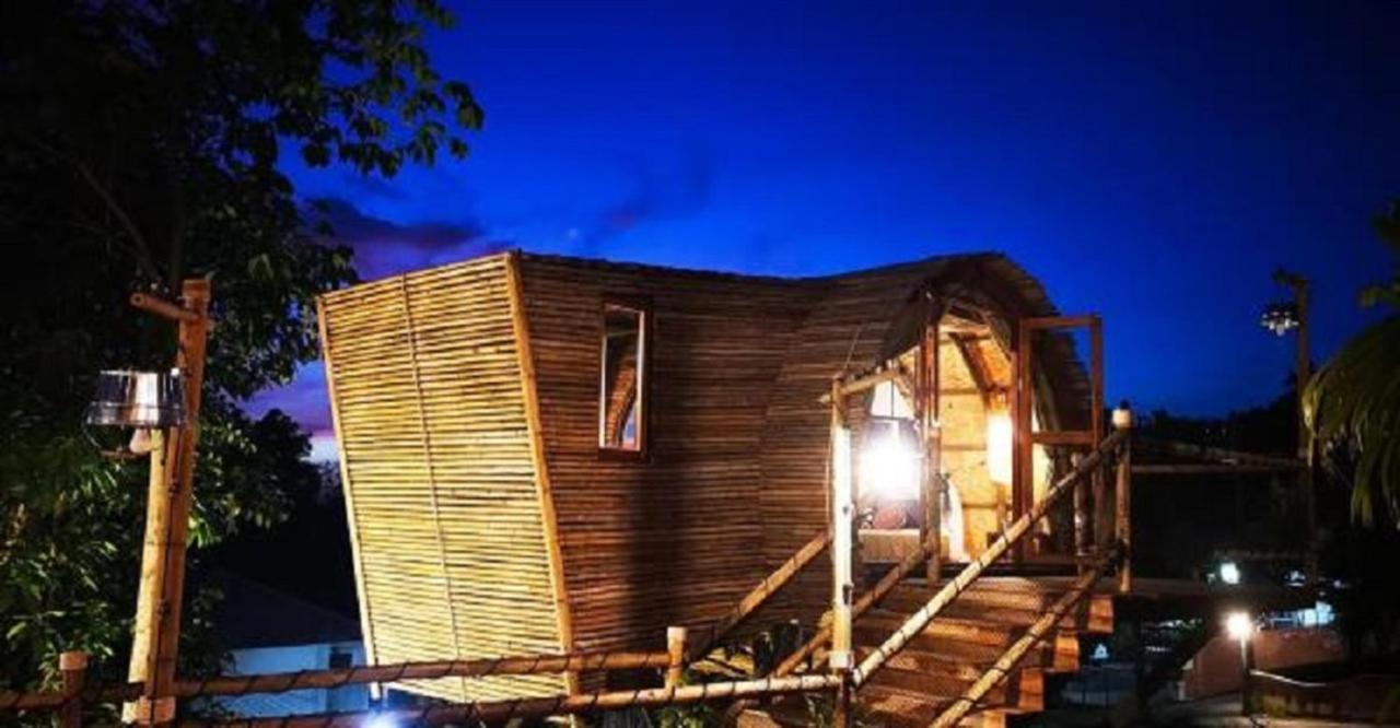 Hotel The Mud Bamboo Cafe And Beds 2*