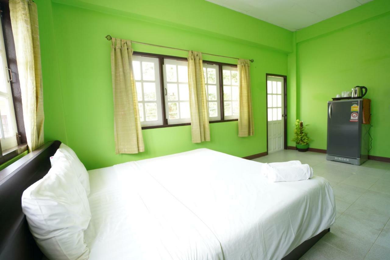 Maenam Hotel Mae Nam