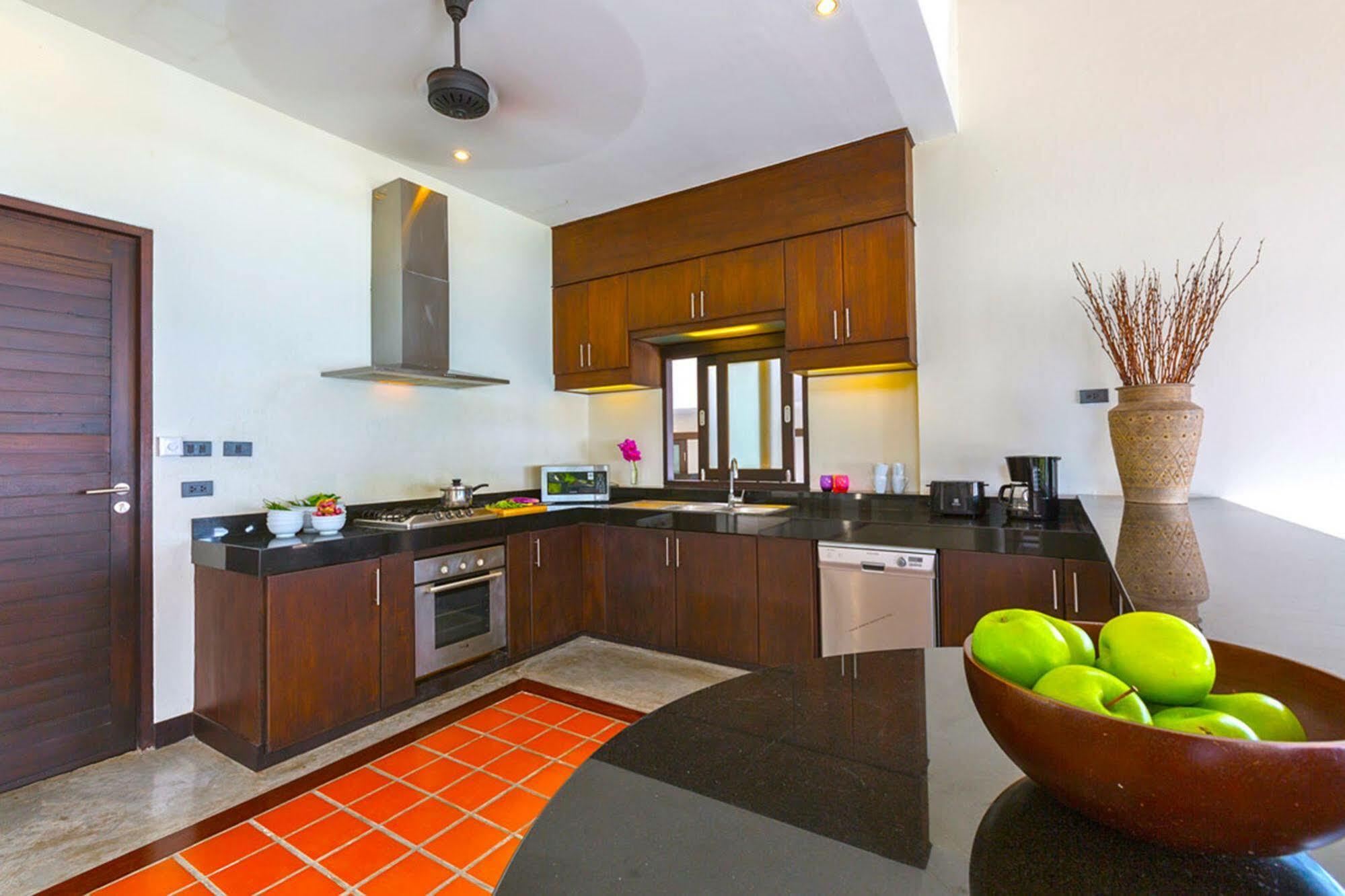 Hotel Villa Camile 4*