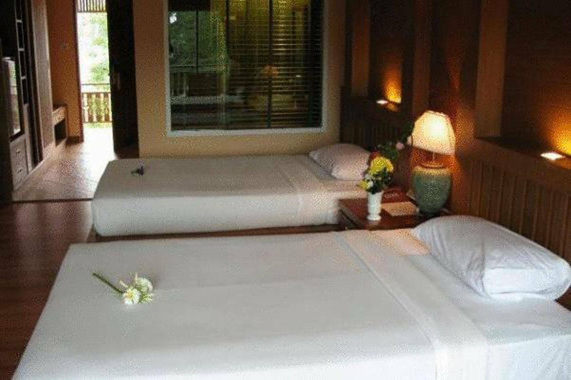 Tempat peranginan Aloha Lamai Beach (Koh Samui)