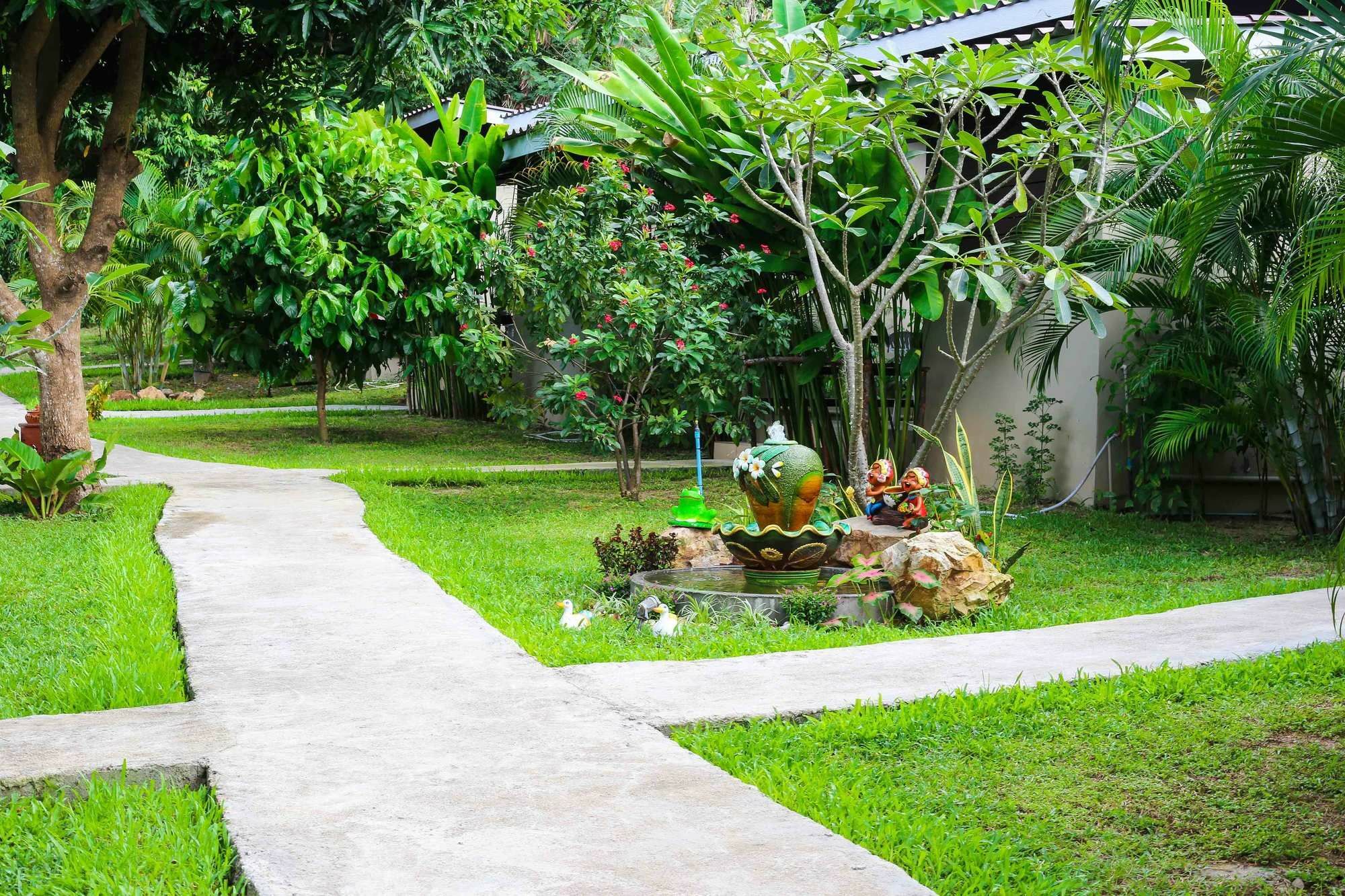 Resort Bang Po Hut 3*