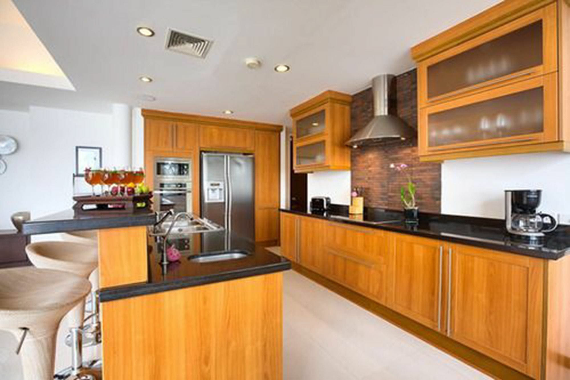 Baan Benjamart Villa Mae Nam