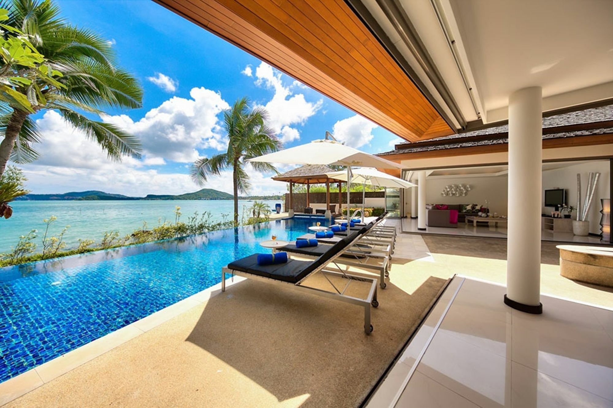 Baan Benjamart Mae Nam