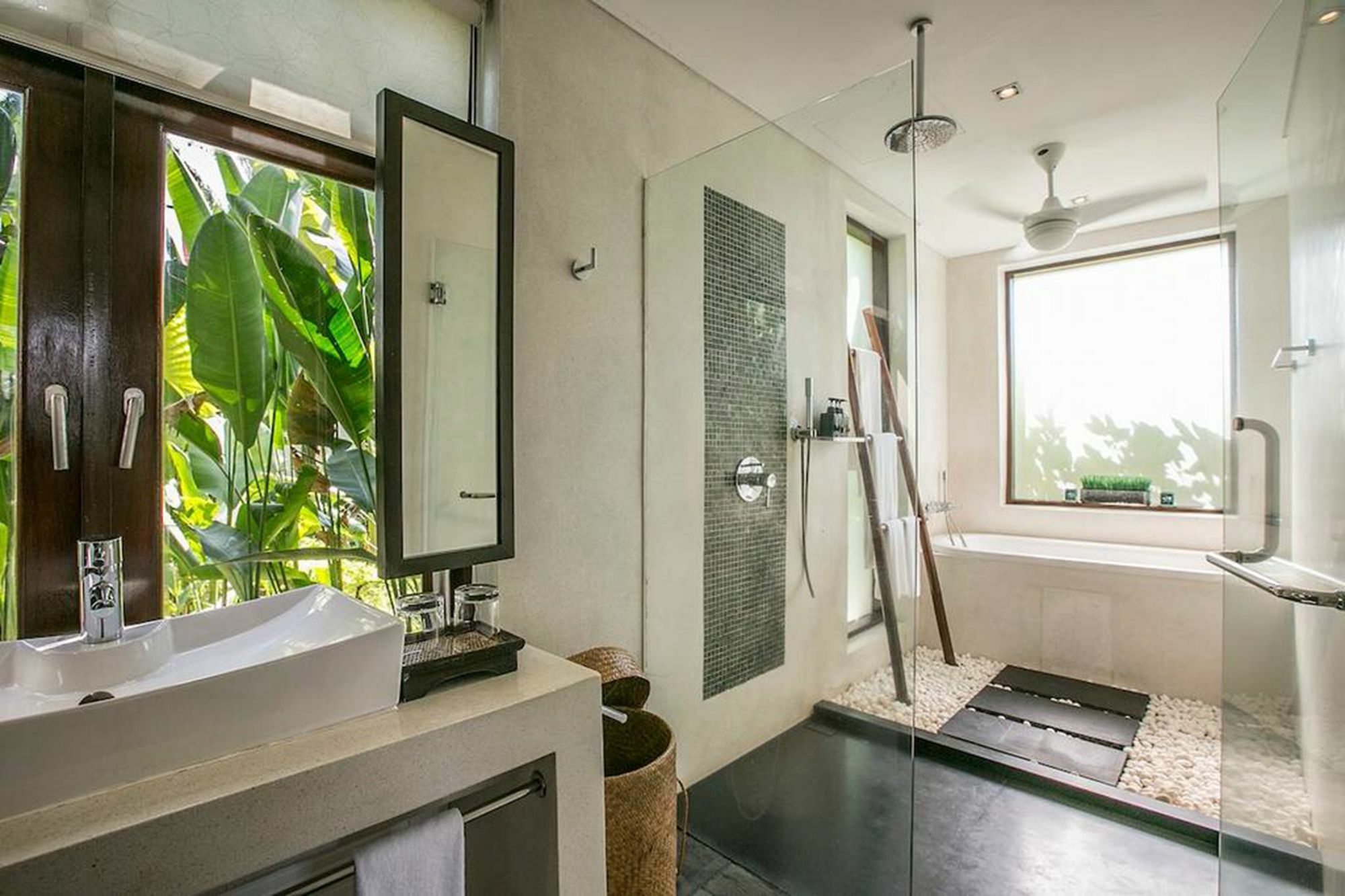Hotel 5 Bedroom Front Bang Po Sdv145 By Samui Dream