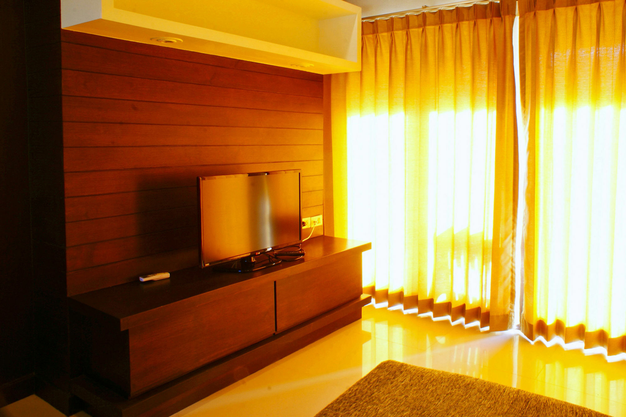 V Samui