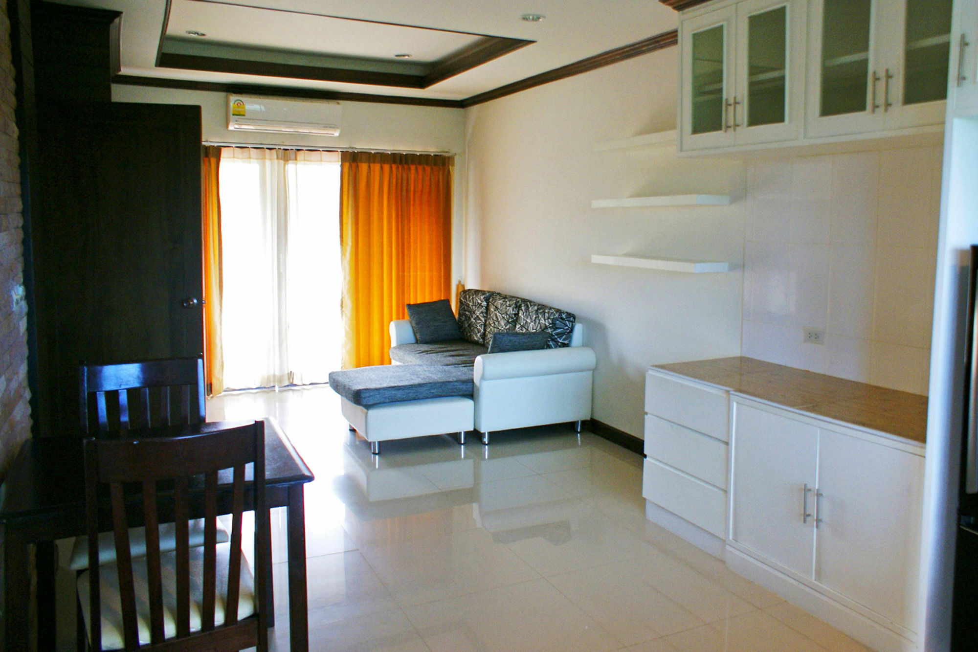 V Samui