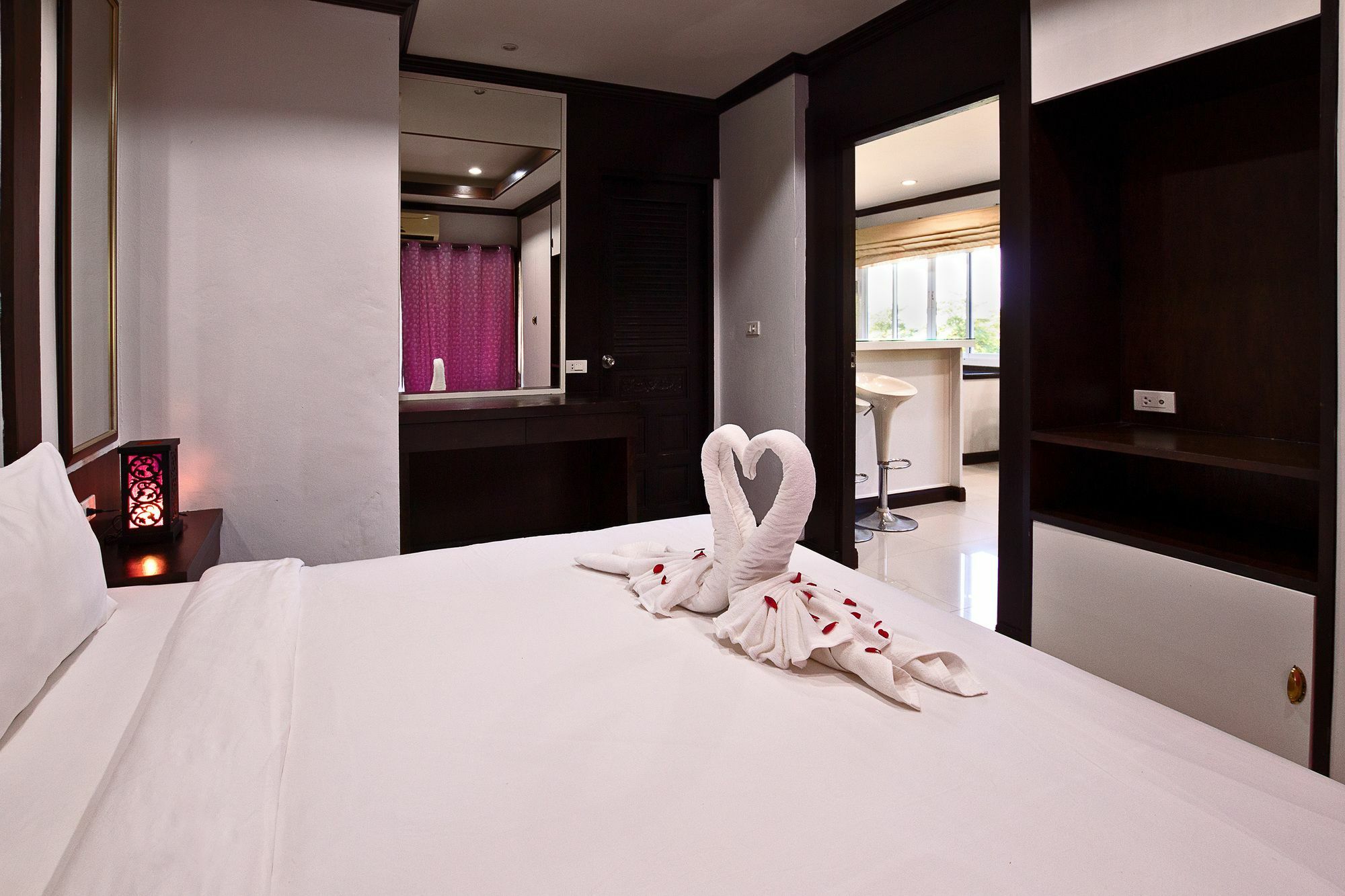 V Samui