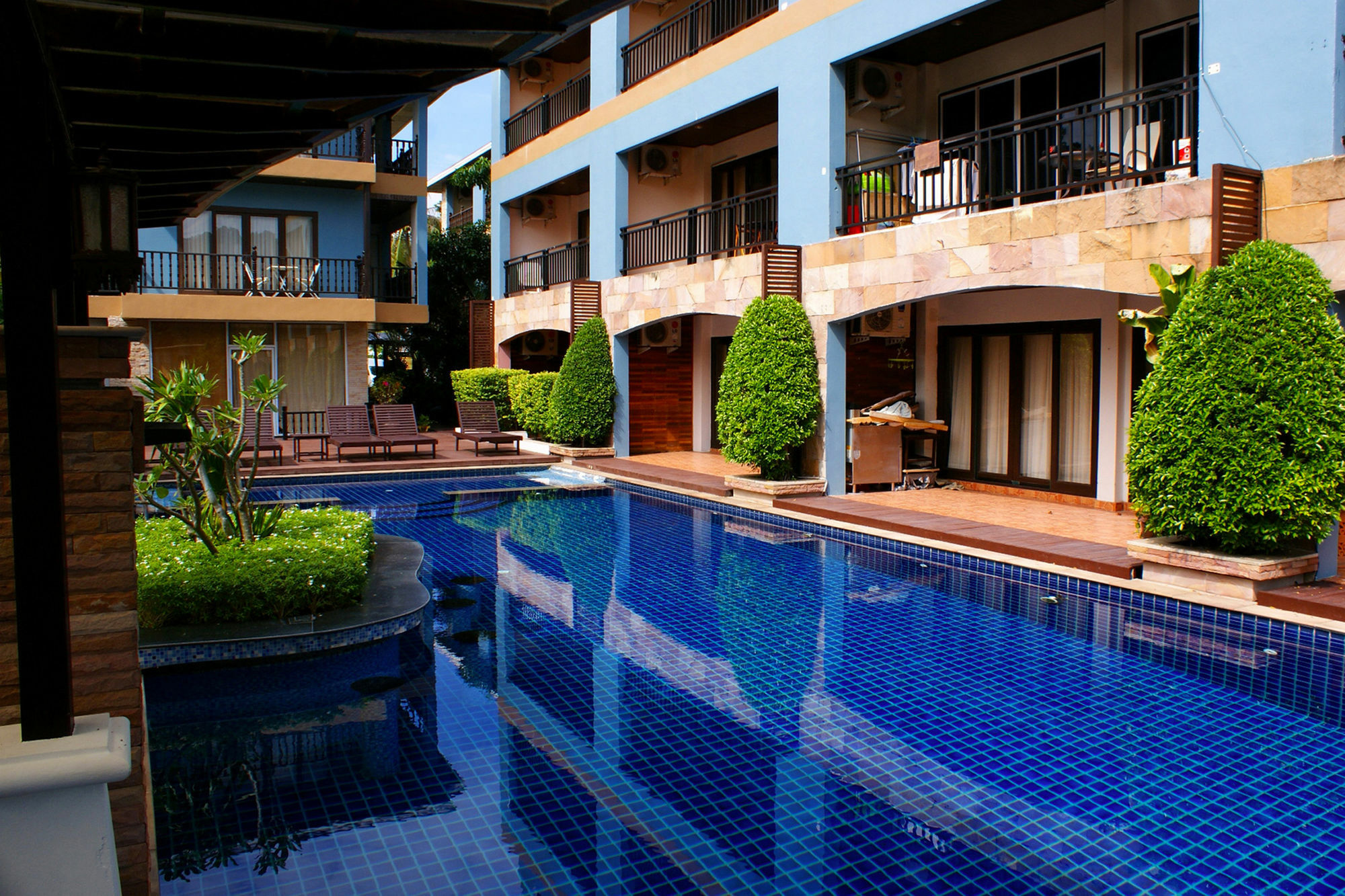 Aparthotel V Samui 3*