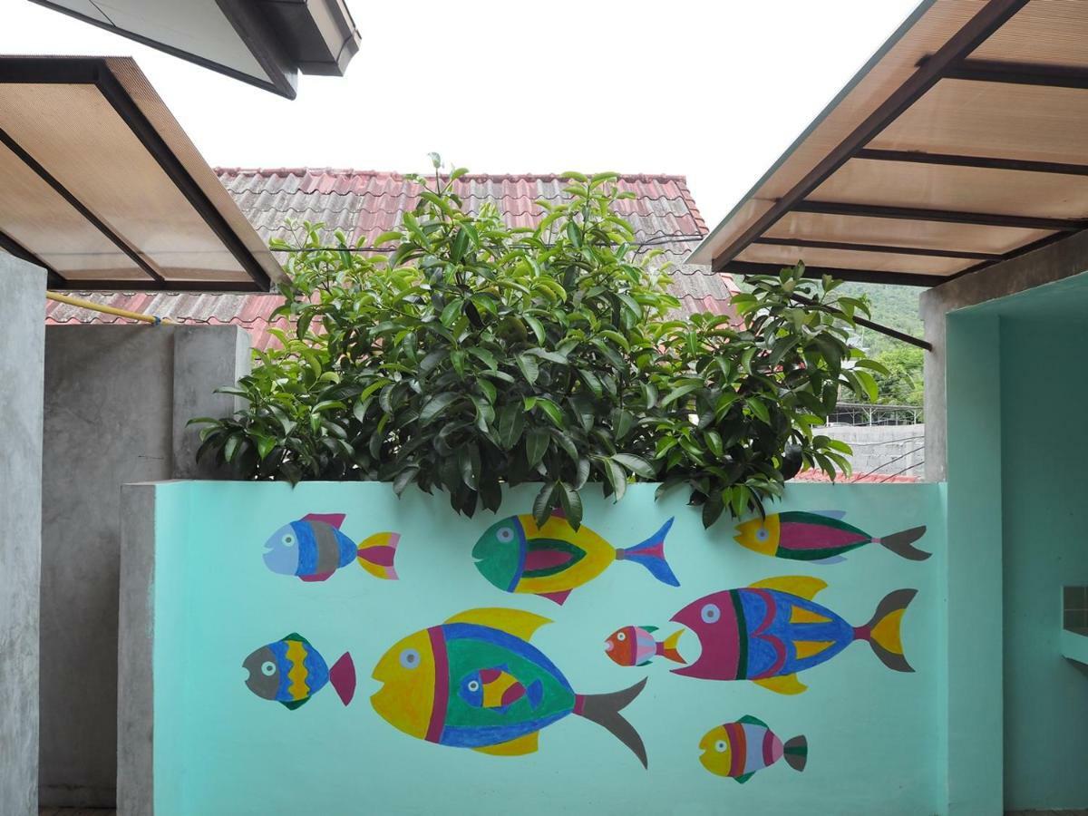 Baan Sala Lung Dam Resort