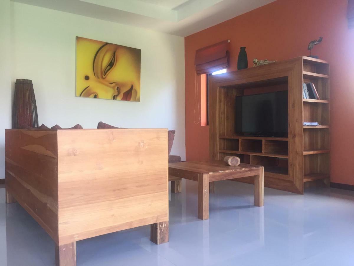 Villa Blue Coconut