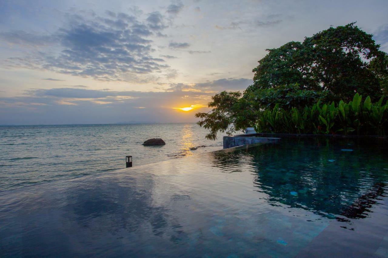 Resort The Humble
