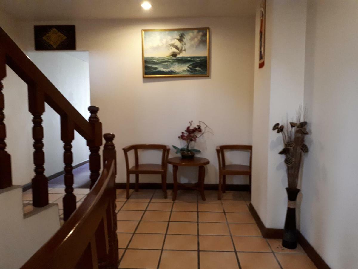 Nathon Residence Hotel 2*