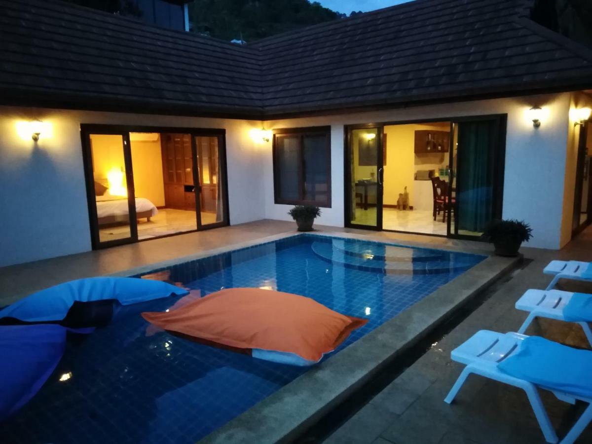 Spacious Ocean View Pool Villa *