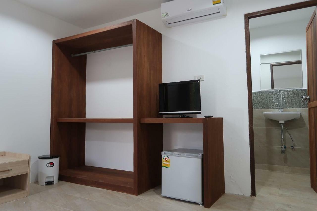 Wech Pinyo Muay Thai Guest house Lamai Beach (Koh Samui)