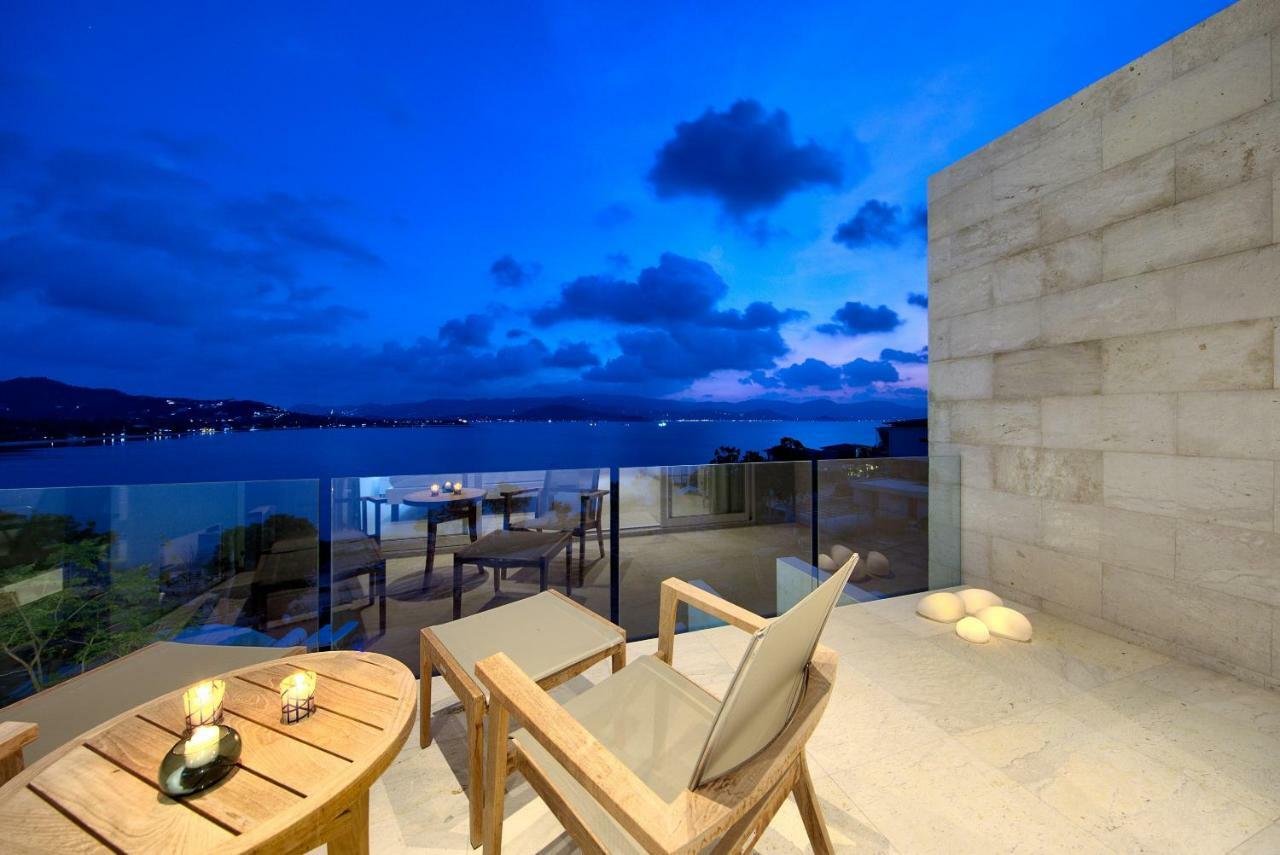 Holiday home Sunset Cove Luxury Villas: Beachfront 5-bed With Sea Views *
