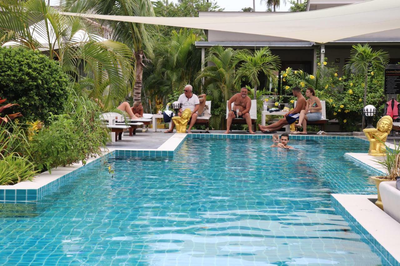 Coconutspalm Resort 4*