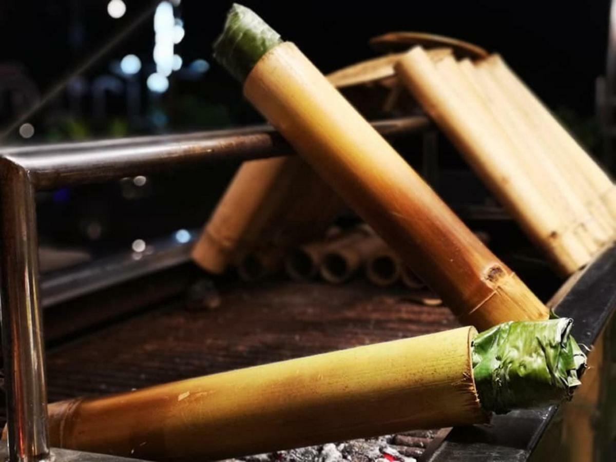 Hotel The Mud Bamboo Cafe And Beds Ban Bang Po