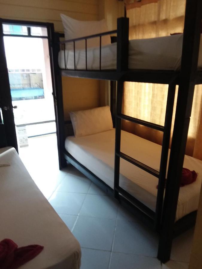 Hotel The Loft Samui 2*