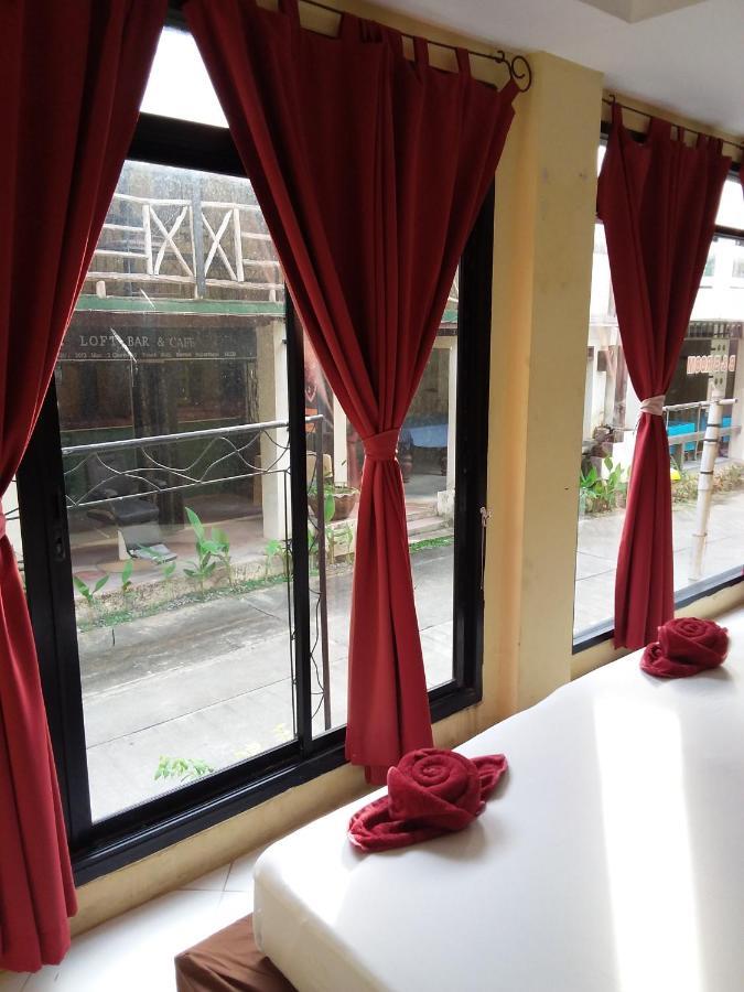 Hotel The Loft Samui 2*