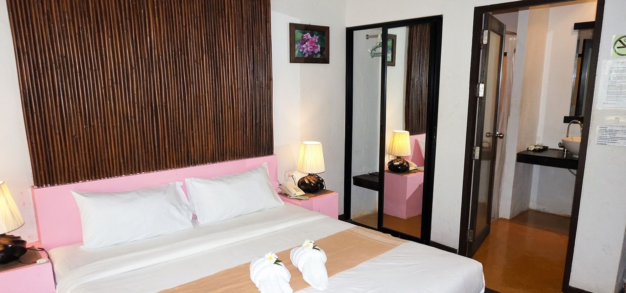 The Cher Boutique Hotel 3*