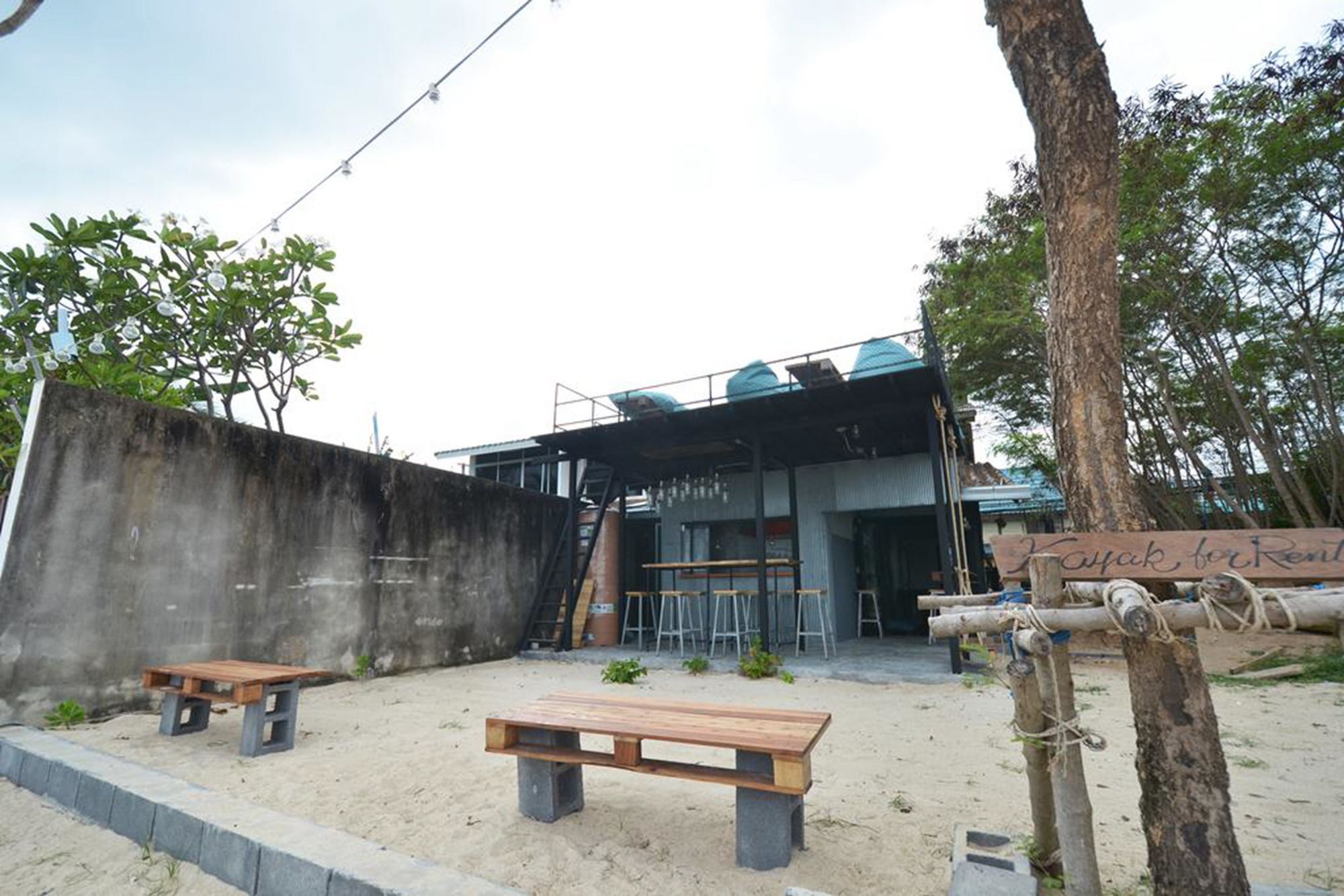 Hotel Once Cafe And 2*
