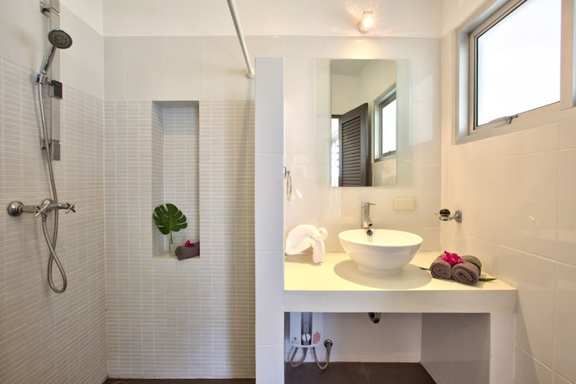 3 Bedroom Seaview Esprit *