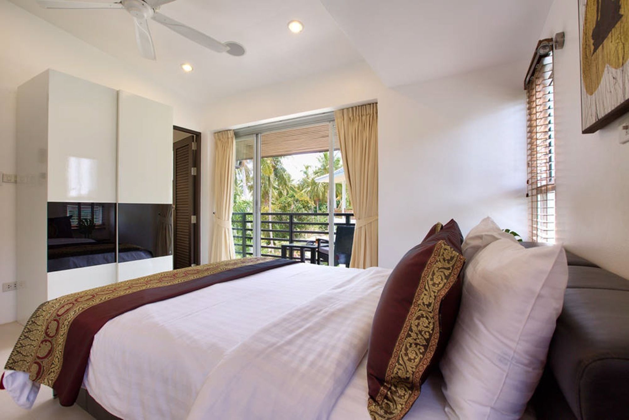 Villa 3 Bedroom Seaview Esprit *