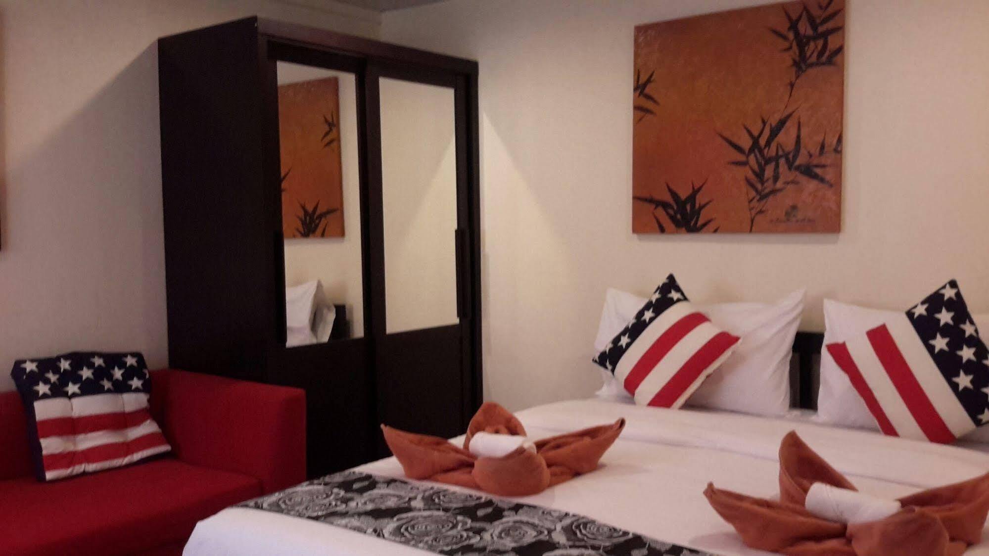 Hostel Zone6 Coworking Old 2w Hostel, Koh Samui *