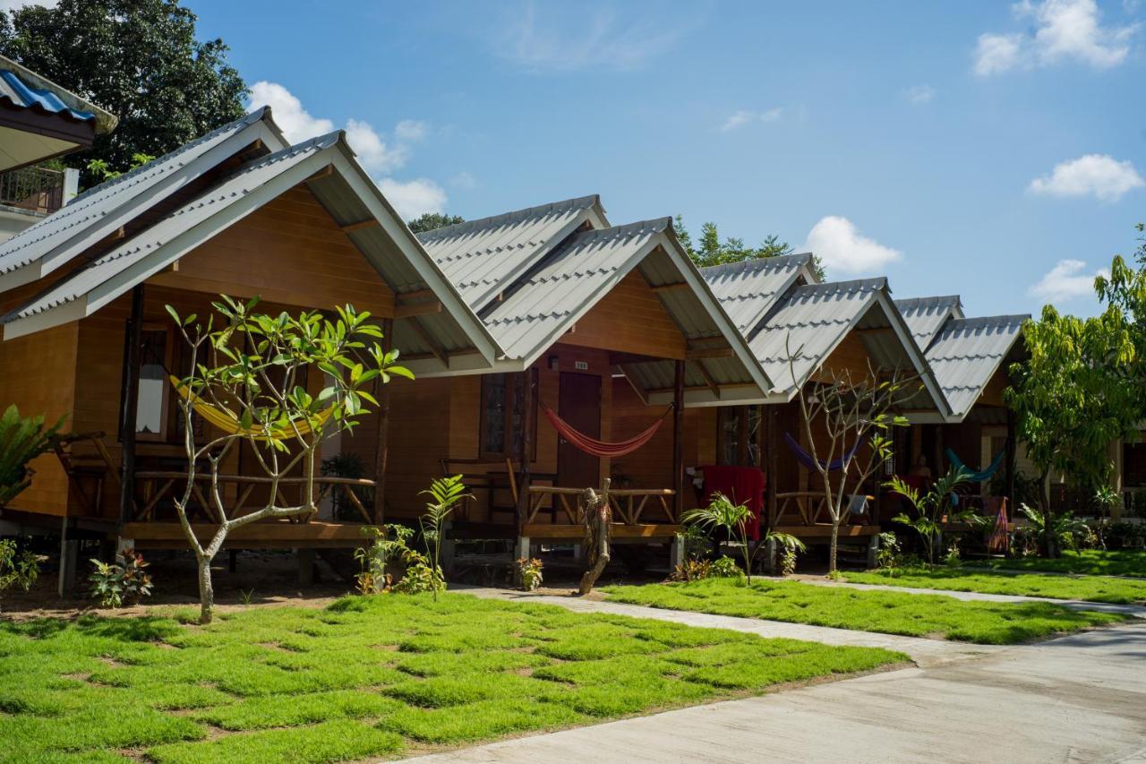 Amity Beach Hotel
