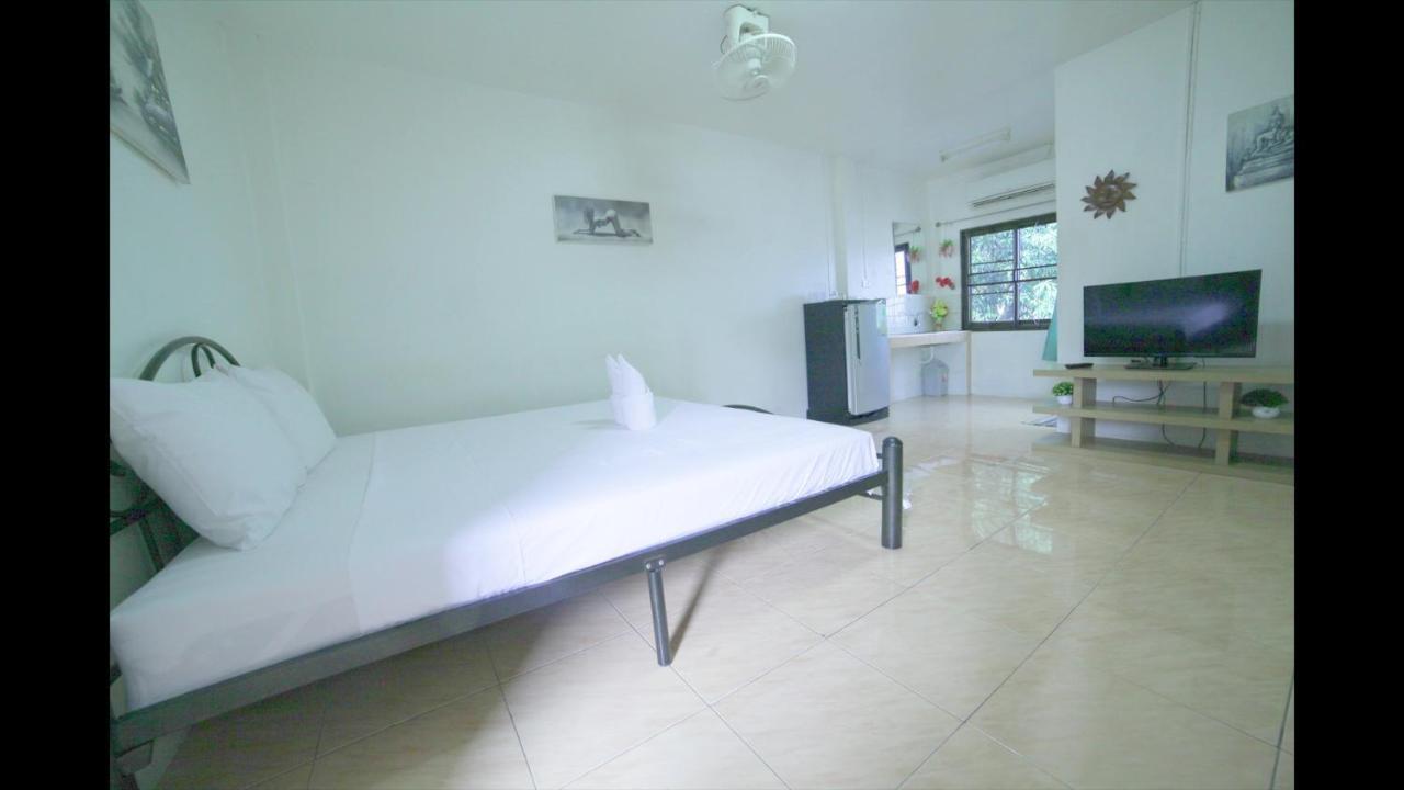 Little Austria Tams Chaweng Beach