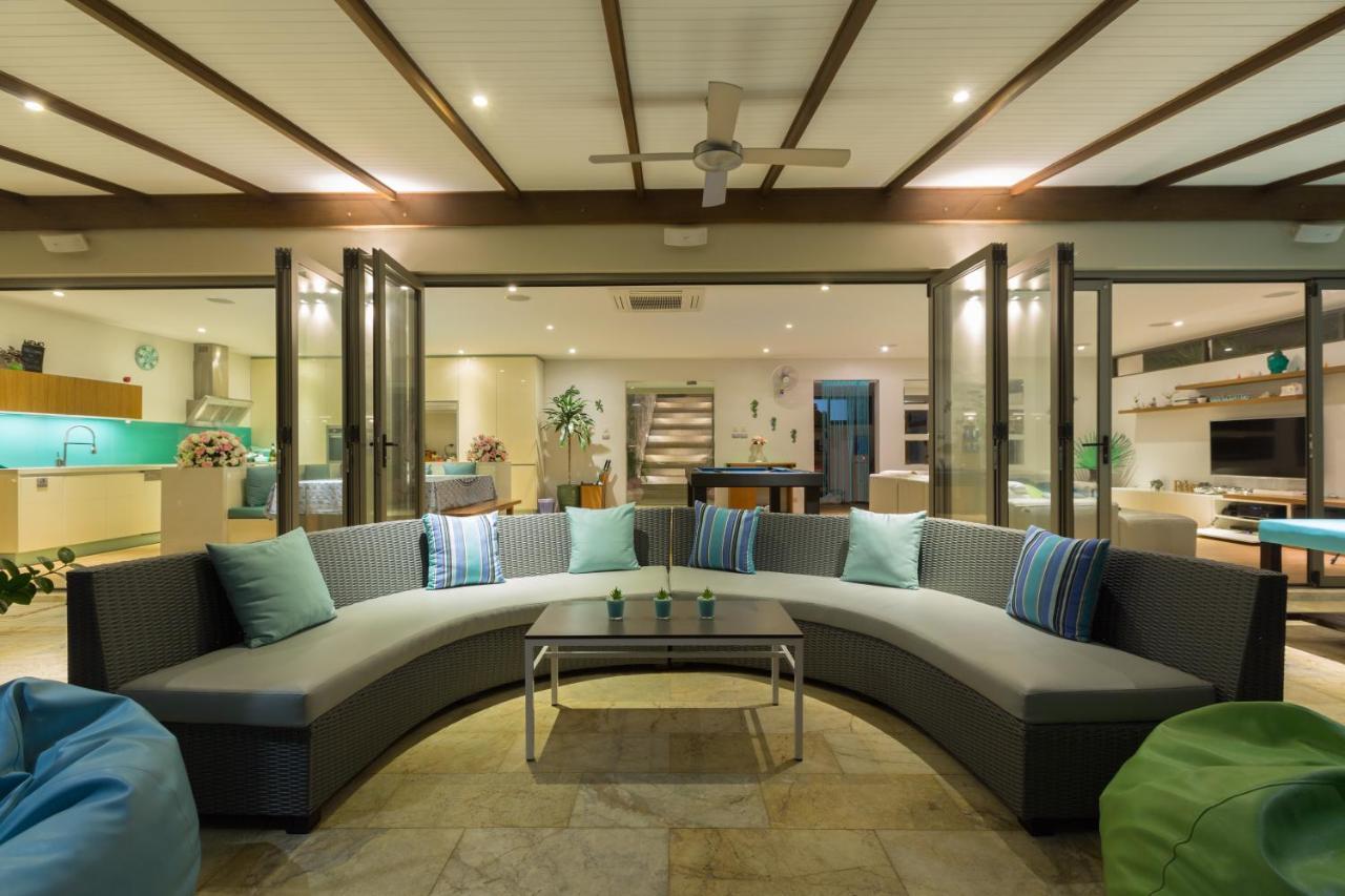 Villa Manta Samui - Your Private Waterfront Oasis Pousada