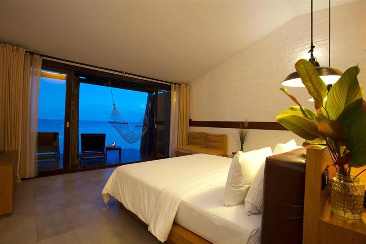Baan Talay 4*
