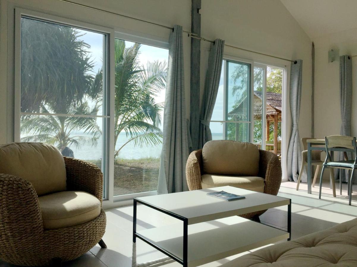 Beach Sunset Bungalow *