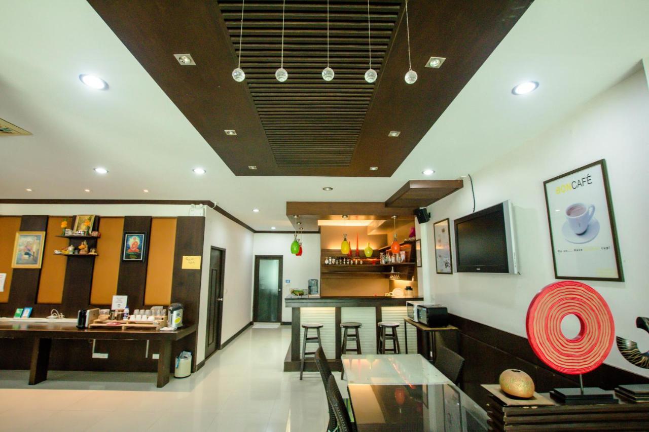 Queen Boutique Hotel 3*