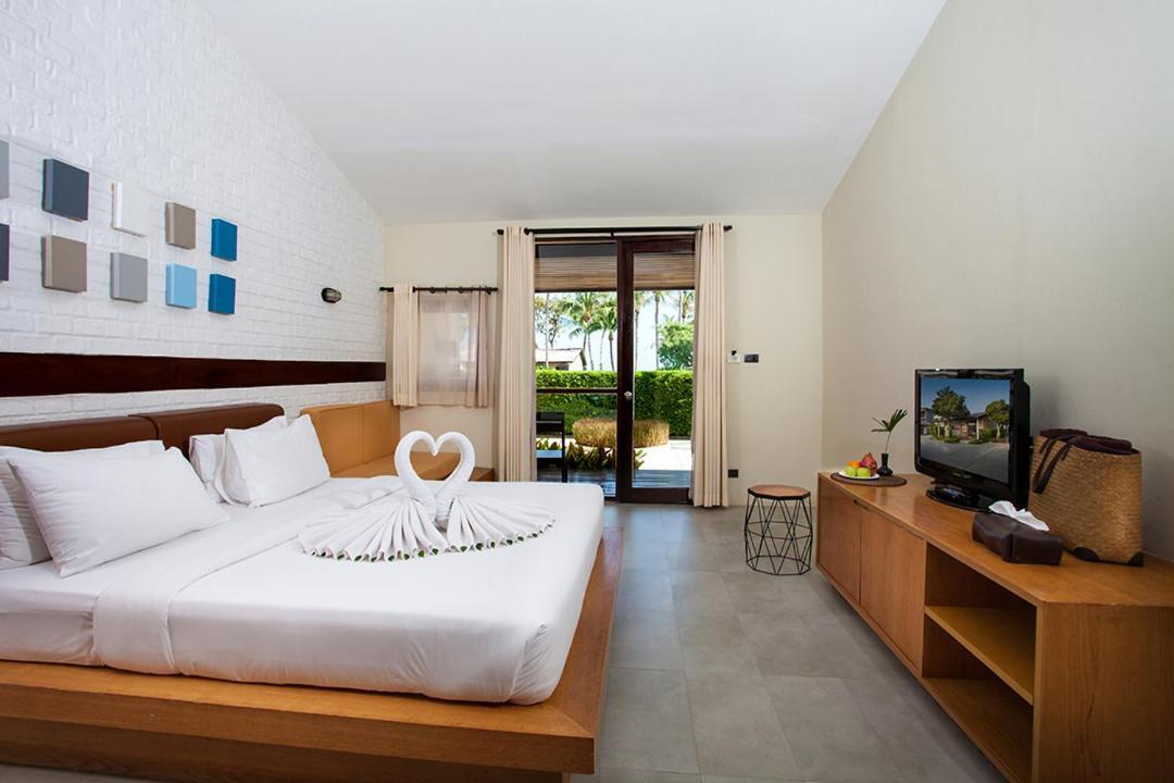 Baan Talay 4*