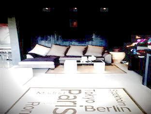 The Plaza 3*