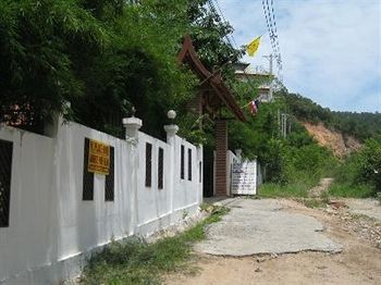 M Place House Apartment Laem Sai Beach