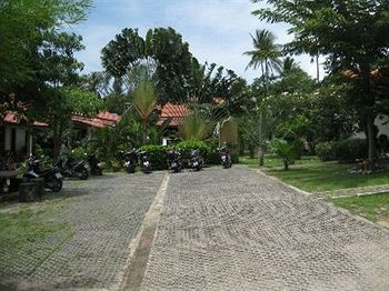 Apartment M Place House Laem Sai Beach
