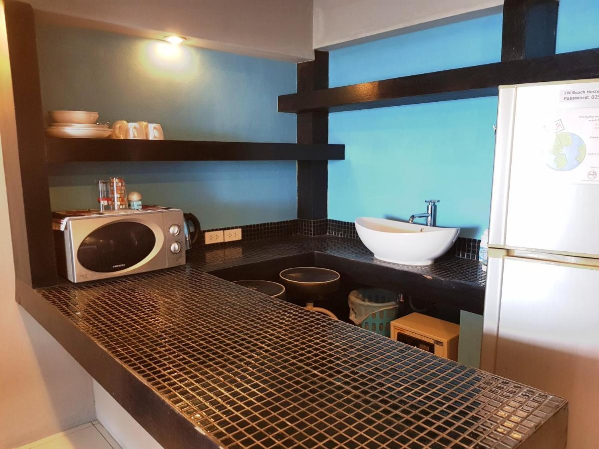 Zone6 Coworking Old 2w Hostel, Koh Samui Hostel
