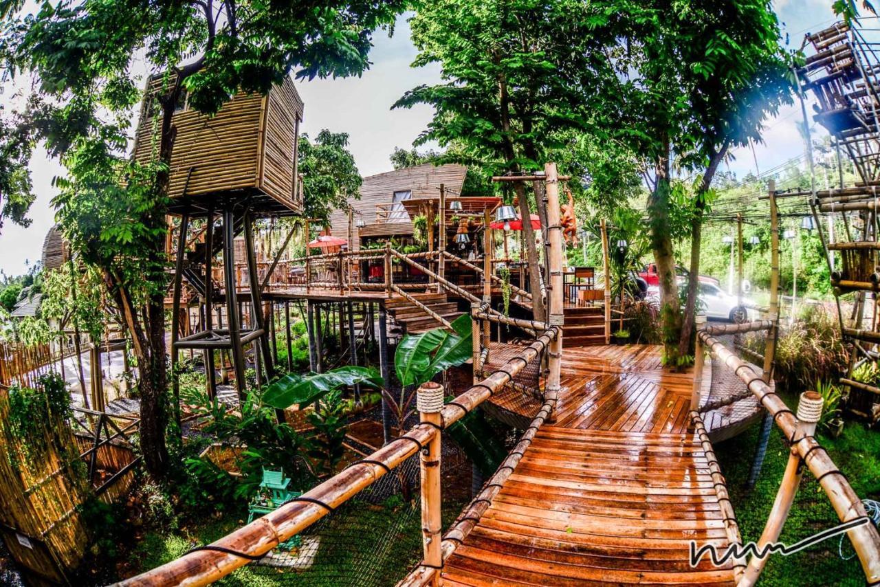 The Mud Bamboo Cafe And Beds 2*
