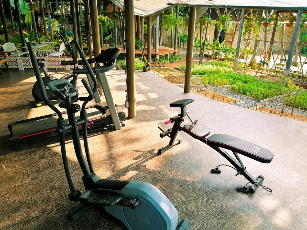 The Mud Bamboo Cafe And Beds 2* Ban Bang Po