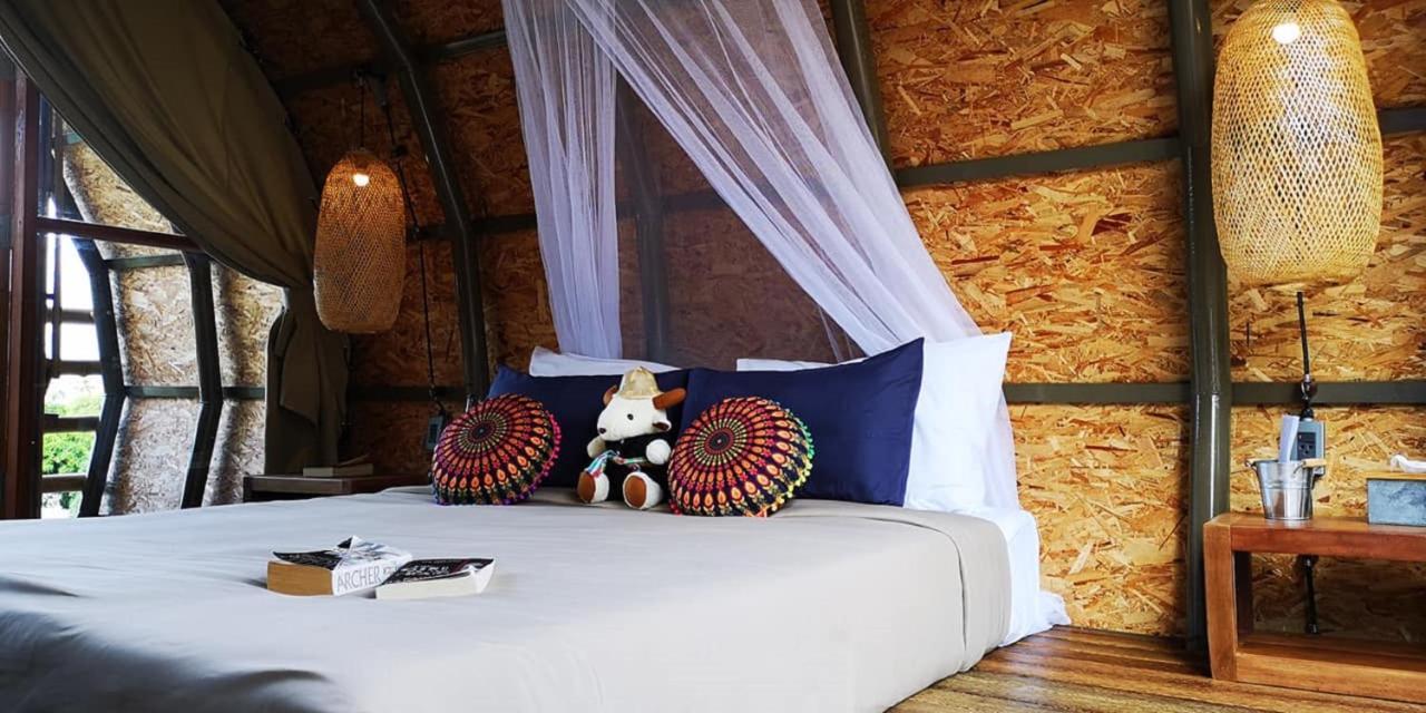 The Mud Bamboo Cafe And Beds Hotel Ban Bang Po