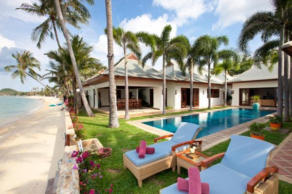Villa Miskawaan Luxury Beachfront
