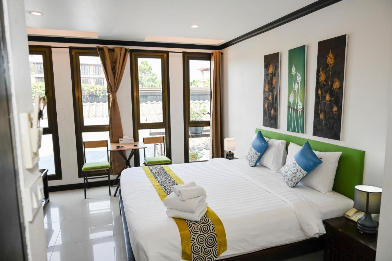 Queen Boutique Hotel